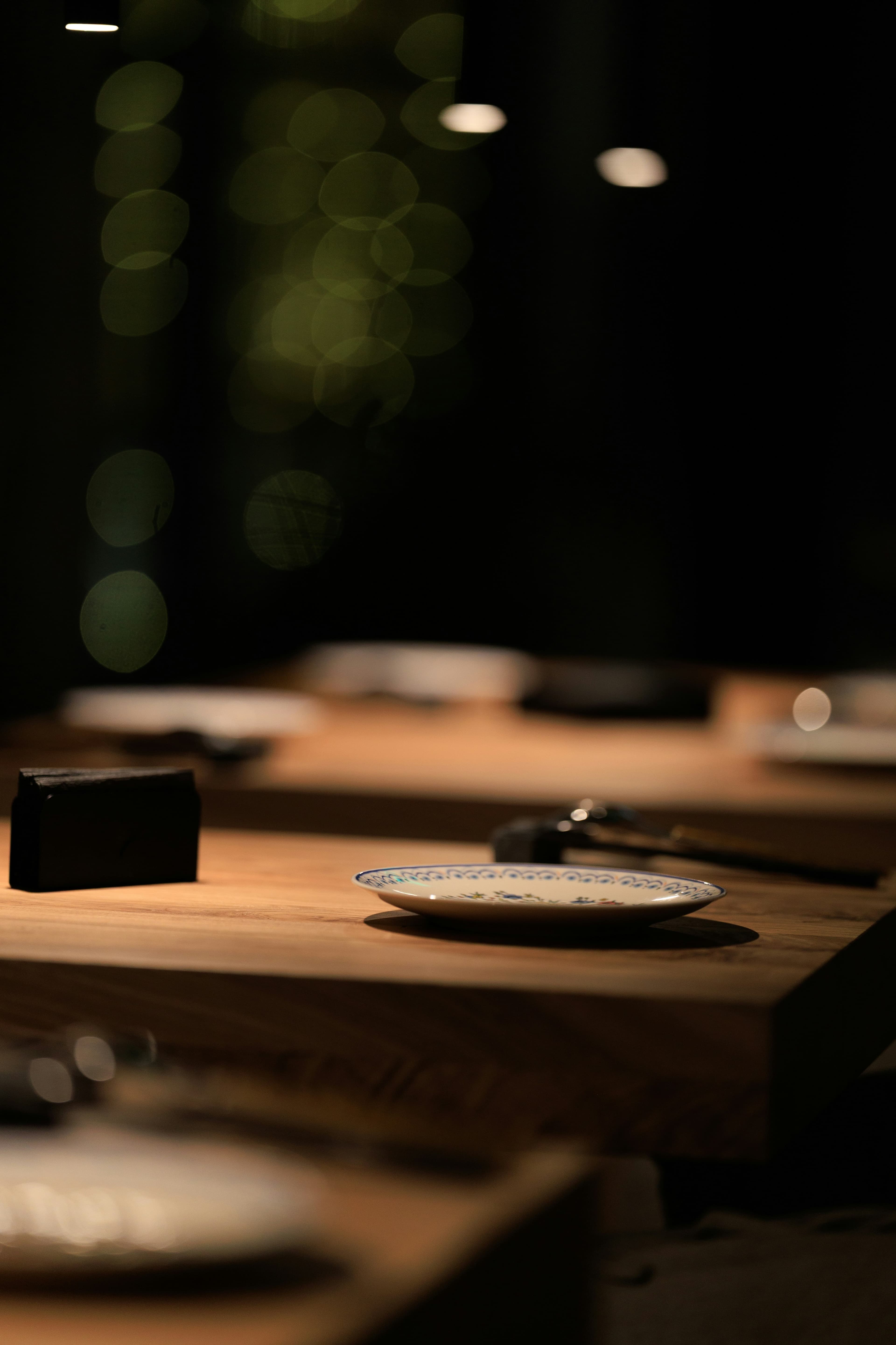 Mesa preparada para la experiencia